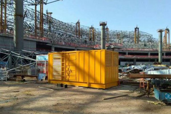 辉南发电机出租如何判断空气滤清器是否需要更换？